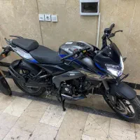 موتور NS200 سه شمع