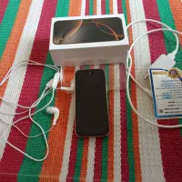 یک گوشی آیفون 16 مینی