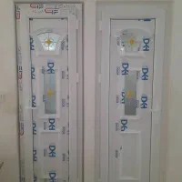 تولید درب و پنجره پی وی سی با ضمانت و کیفیت بالا|خدمات پیشه و مهارت|قم, نوقطار|دیوار