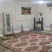 واحد ۱۱۵ متری*خوش نقشه* ۳خواب*طبقه اول*خ مصطفی