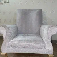 دو عدد مبل تک نفره