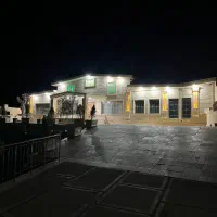 ملک باغ ویلا