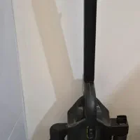 جارو برقی ایستاده