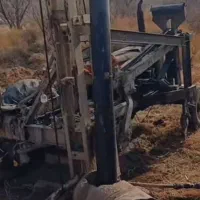 حفاری چاه باتراکتور