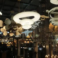 یک جفت لوستر نو