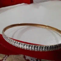 دو النگو دارم نونو|جواهرات|قائن, |دیوار