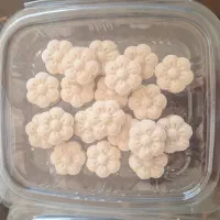 قند و نبات عسل بانو