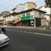 اجاره تجاری مسکونی ۲۲۰ متری مرکز شهر با حیاط وتراس