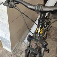 دوچرخه حرفه ای ترینکس قطعات شبمانو