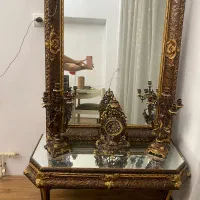 کنسول با شمعدان وساعت