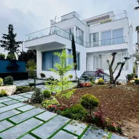 تریبلکس-400متری-فول-فرنیش-با-سندتکبرگ-تاپ-لوکیشن