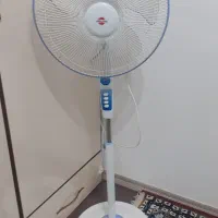 پنکه ایستاده