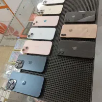 اپل iPhone 13 با حافظهٔ ۲۵۶ گیگابایت
