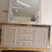 میز تی وی و کنسول آیینه دار جادار