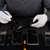 تعمیرات تخصصی موبایل و آیفون در کرج