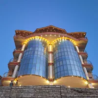 ویلای لاکچری تاج محل زایندرود