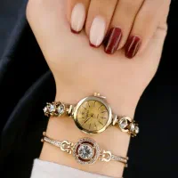 ساعت زنونه