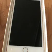 آیفون ۸ پلاس خاموش