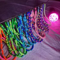 فروش گردنبند فیمویی دست ساز تکی عمده|بدلیجات|تهران, جیحون|دیوار