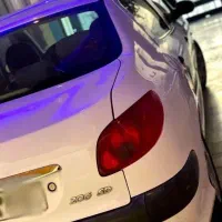 پژو 206sd دنده اتومات v9 مدل 1390 بدون رنگ