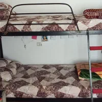 تخت دو طبقه