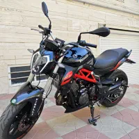 بنلی ۳۰۰ دو سیلندراپاچی ns