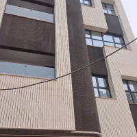 هنرستان-100متری-باپروانه-2ونیم-طبقه-روی-پیلوت