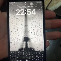 اپل iPhone 8 Plus با حافظهٔ ۲۵۶ گیگابایت