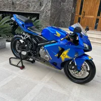 Cbr 600  تمام فابریک