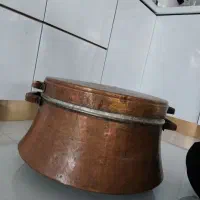 قابلمه  مسی بزرگ و محکم تمیز