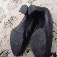 کفش مارک چرم و روشن