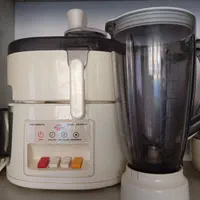 آبمیوه گیری و پلوپز