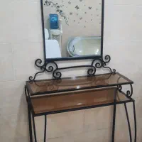 میز آرایش در حد نو|میز تحریر و کامپیوتر|کرمان, |دیوار