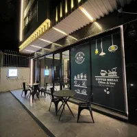 فروش و معاوضه مغازه دو طبقه خ ۲۲ بهمن بزرگمهر|فروش مغازه و غرفه|اصفهان, فرهنگیان|دیوار
