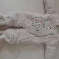 لباس بچگانه سرهمی|کفش و لباس بچه|اندیشه, اندیشه فاز ۱|دیوار