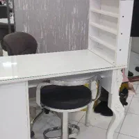 اجاره میز ناخن