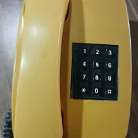 تلفن خط ثابت قدیمی