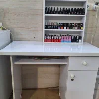 میز ناخن یا میز تحریر