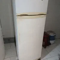 یخچال فروشی