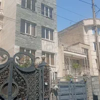 فروش مستقلات . سازه ای با اصالت . ۴طبقه تکواحدی .