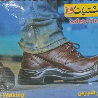 کفش بهشتیان 45|کیف، کفش، کمربند|بافق, |دیوار