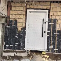 درب انباری کار کرده