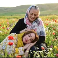عکس شما در آغوش خواهر فوت شده