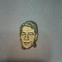 بج سینه قدیمی|کلکسیون اشیاء عتیقه|شیراز, سینما سعدی|دیوار