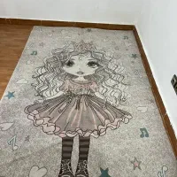 فرش دخترانه کاملا در حد نو