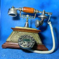 تلفن رومیزی دکوری