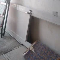 در وپنجره یک تخن چهار متری