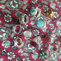 فروش تعدادی انگشتر قدیمی وتسبیح
