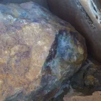 سنگ طلا و پالایوم