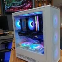 کیس بالا رده نسل ۱۲ رم ۳۲ گرافیک راگ asus